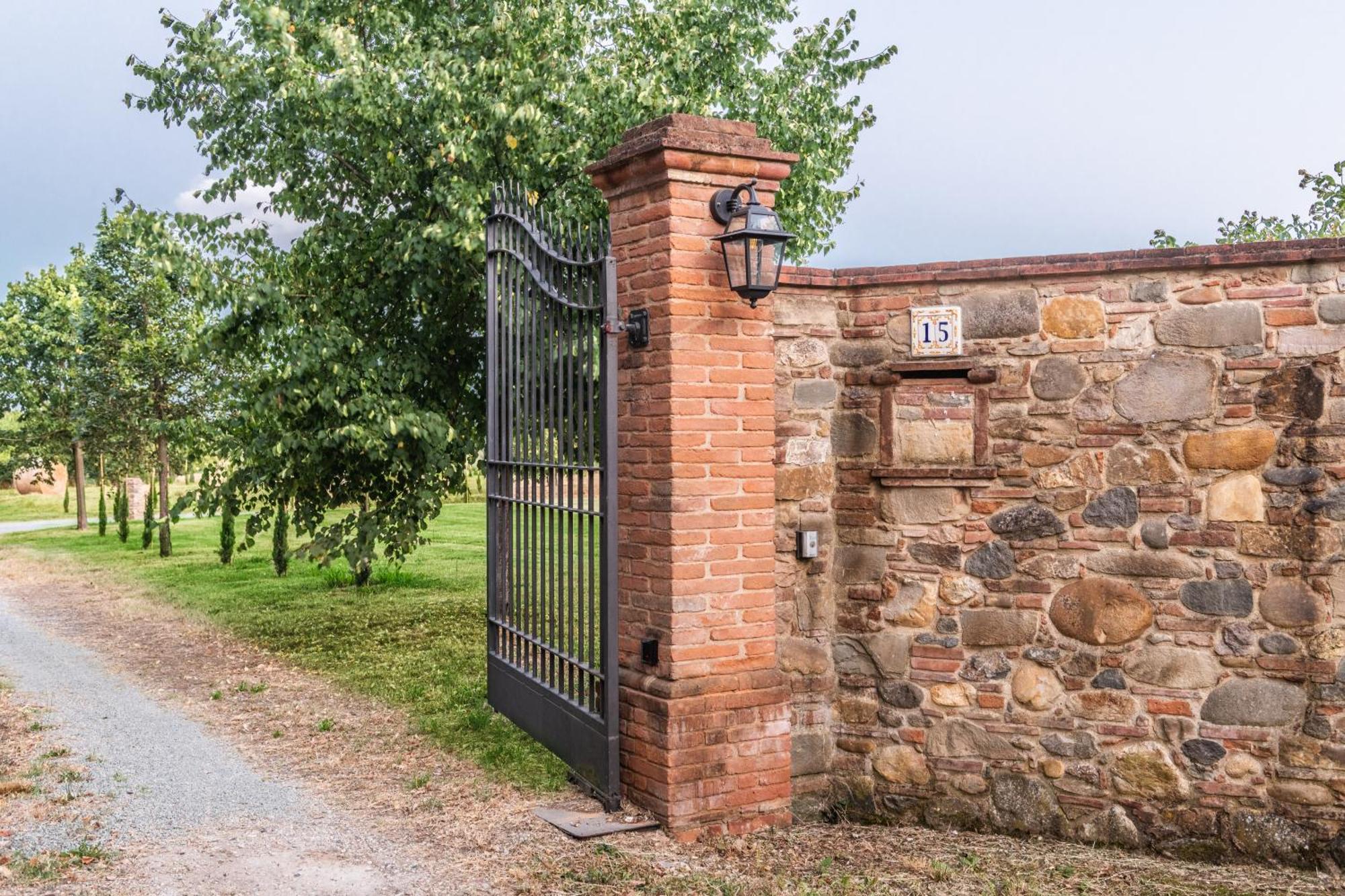 Casolare Del Pin Bono Villa Altopascio Bagian luar foto